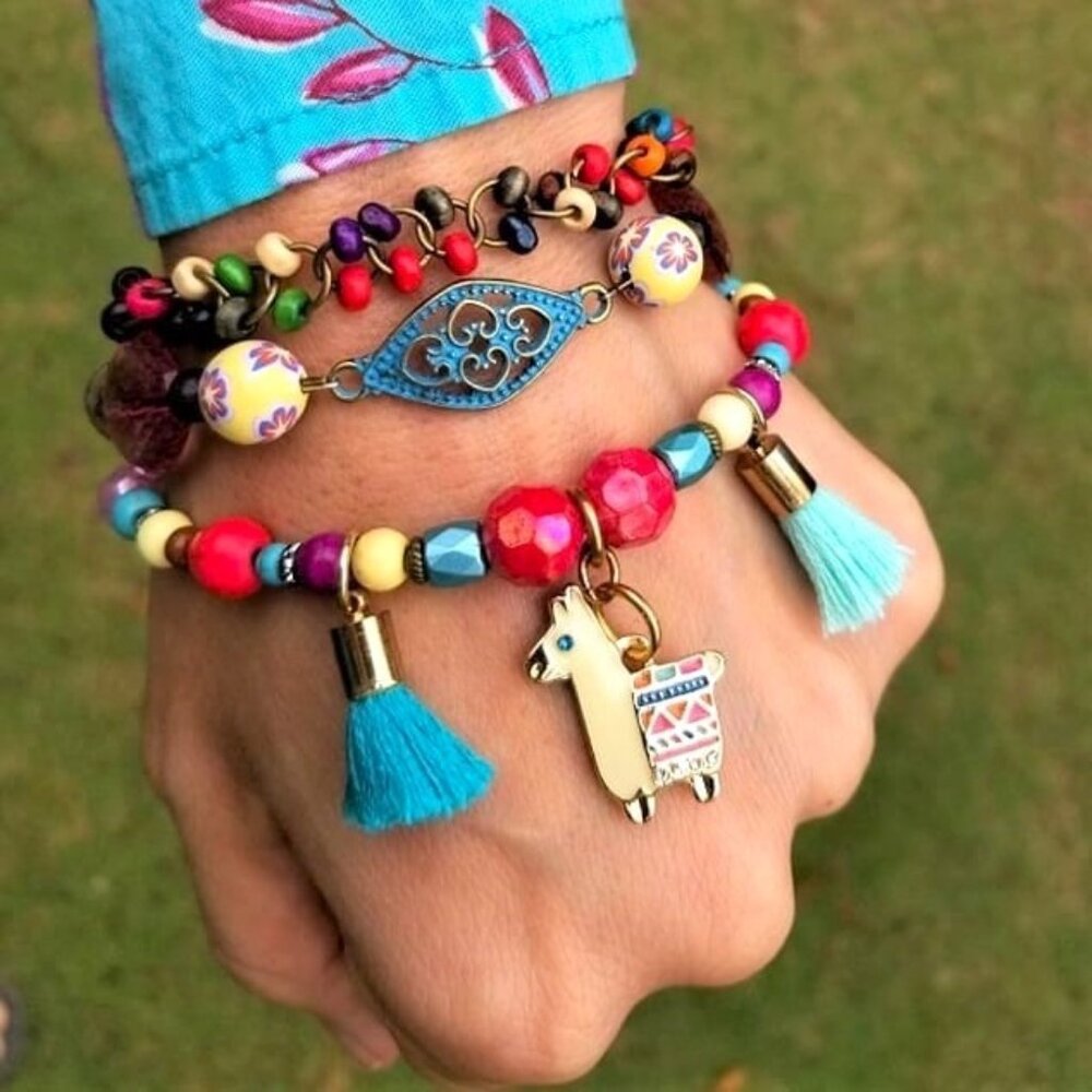 Bracelet. Multi-strand. Llama and Tassels. Colorful Beads. Custom. NWT.